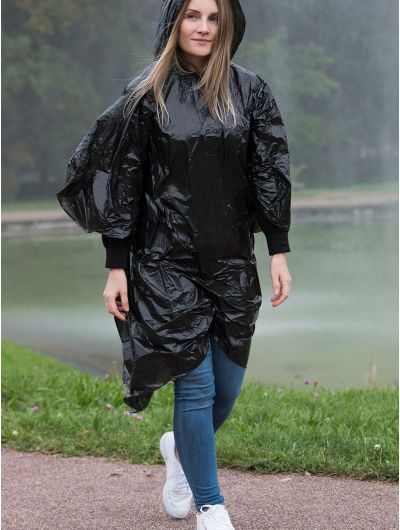 PONCHO-01